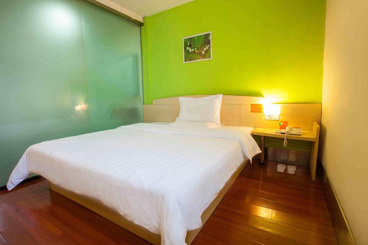 7Days Inn Yunfu Luoding Central Pokój zdjęcie