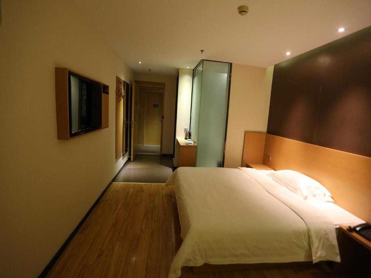 7Days Inn Yunfu Luoding Central Zewnętrze zdjęcie